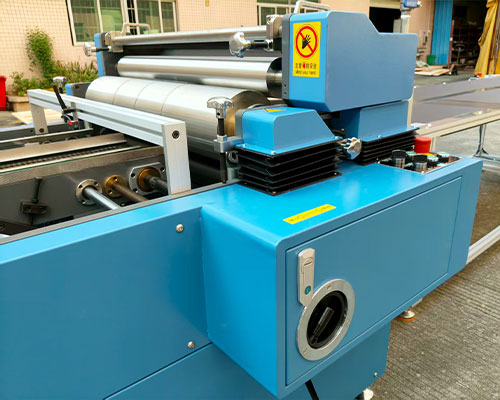 Semi-auto single feeder puzzle gluing machine
