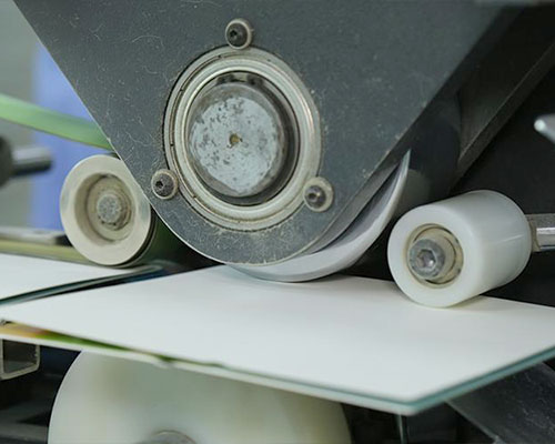 High speed paper board folding machine